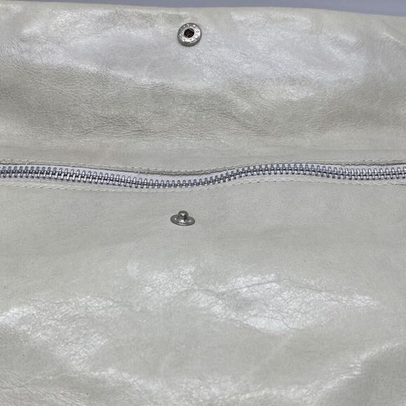 Gianni Chiarini Cream Leather Clutch Shoulder Bag Italy Minimalist Understated - Picture 8 of 13